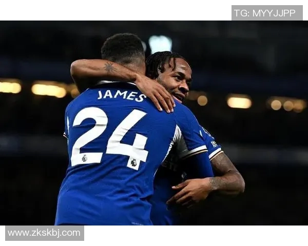 切尔西更衣室风波揭晓斯特林与恩佐训练场冲突引发热议